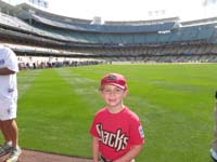 86-Kenny_is_happy_to_be_on_the_field