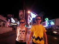 81-Chloe_and_Kenny_playing_it_cool_on_Fremont_Street