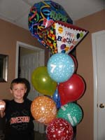 03-Kenny_and_his_balloons