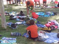 34-transition_area-dropping_off_helmet,get_a_drink_of_water