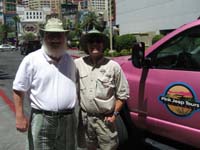 05-look...Daddy_took_a_very_special_guest_on_a_Pink_Jeep_Tour_to_the_Hoover_Dam_on_July_3rd