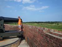 049-Kenny_on_a_second_level_cannon