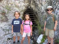 14-Emersan,Emma,Kenny_at_Griffith_Mine_entrance-mined_lead