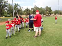 16-Kenny_and_the_team_ready_for_individual_pictures
