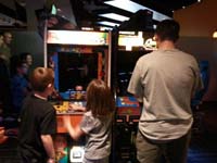 55-retro_time-Daddy_plays_Galaga,Kenny_and_Zoe_play_Donkey_Kong