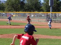 58-running_to_second_base-sequence_2