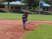 63-running_to_third_base-sequence_1
