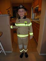 01-fireman_Kenny_ready_to_go_to_school