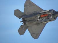 075-F-22-the_missles_are_hidden_in_the_belly_for_stealth_purposes