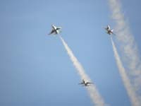 107-Thunderbirds-Delta_burst_formation_starts