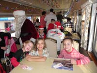 19-Zoe_and_Kenny_are_happy_Santa_is_here