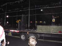 30-wow-a_batting_cage_float-Little_League_kids_having_batting_practice_as_part_of_the_parade
