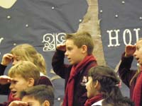 20-Kenny_performing