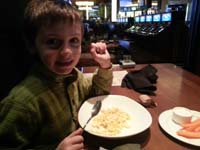 01-typically_meal_request_for_Kenny_when_eating_out-mac_and_cheese