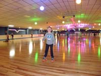 24-Kenny_skating