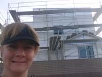 43-Mommy_and_the_house_from_the_other_side_of_the_wall