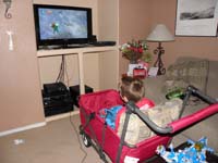 51-now_he_plays_Lego_Batman_2_in_the_travel_wagon