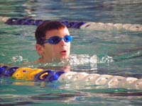 08-Kenny_swimming