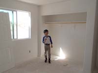 17-Kenny_in_his_room-Daddy_snack_in_his_hand