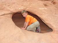 76-Kenny_wanted_a_picture_in_the_hold_in_that_rock