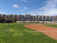 40-team_on_the_field_for_the_first_game