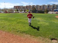 41-inning_over-running_back_into_the_dugout