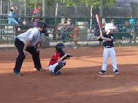 66-Kenny_is_ready_as_catcher