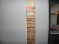 66-height_measurement-using_a_piece_of_wood_instead_of_a_wall_like_the_old_house