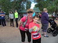 02-Mommy_and_Kenny_ready_to_start_the_race