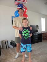09-Daddy_and_Kenny-annual_picture_for_size_reference_over_the_years