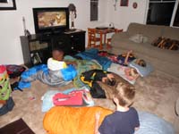 47-1045pm-time_to_really_relax_and_watch_Star_Wars