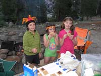77-Kenny_played_with_Cassandra_and_Emmy_from_Sydney_for_hours-kids_first_experience_with_s'mores