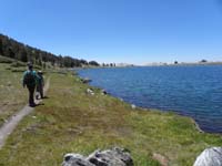 86-continuing_along_usage_trail_to_that_side_of_lake