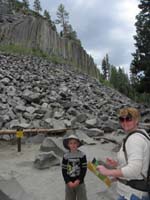 26-Kenny_and_Mommy_at_base_of_postpile_formations
