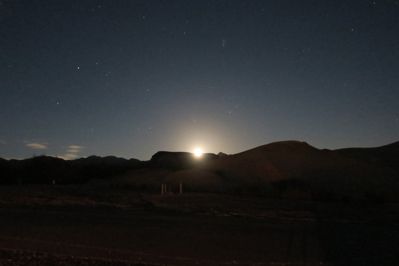 48-rising_moon