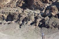 11-while_Daddy_hikes_to_Sea_Level_sign_at_Badwater