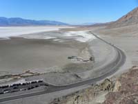 18-view_of_Badwater_from_sea_level_sign
