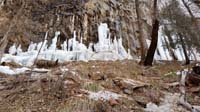07-ice_and_frozen_waterfalls_in_Zion_NP-Daddy_had_to_go_to_work