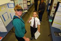 06-Mommy,Kenny,Baba_at_Challenger_School_science_fair