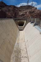 27-Arizona_spillway_and_tunnel