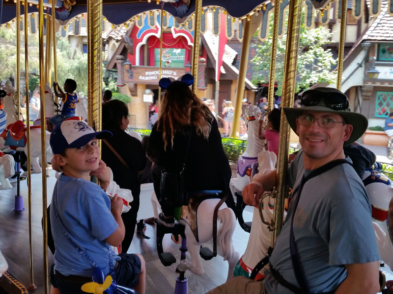 058-Daddy_and_Kenny_on_carousel
