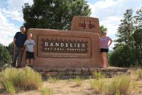 002-family_at_entrance_to_Bandelier_NM