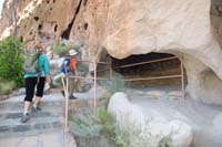 029-more_cliff_dwellings_to_explore