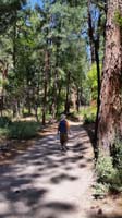 051-Kenny_walking_along_trail_to_Alcove_House