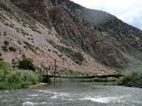 23-old_bridge_still_in_use-we_took_fork_to_right