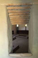 45-inside_The_Great_Kiva-side_entrance_window_into_main_chamber