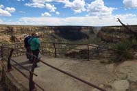 123-Soda_Canyon_Overlook-Kenny_looking_at_Balcony_House_to_right