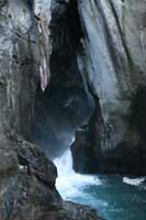 10-waterfall_back_there