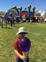 29-balloon_looking_ice_cream_cone-sure_would_be_a_big_ice_cream_cone