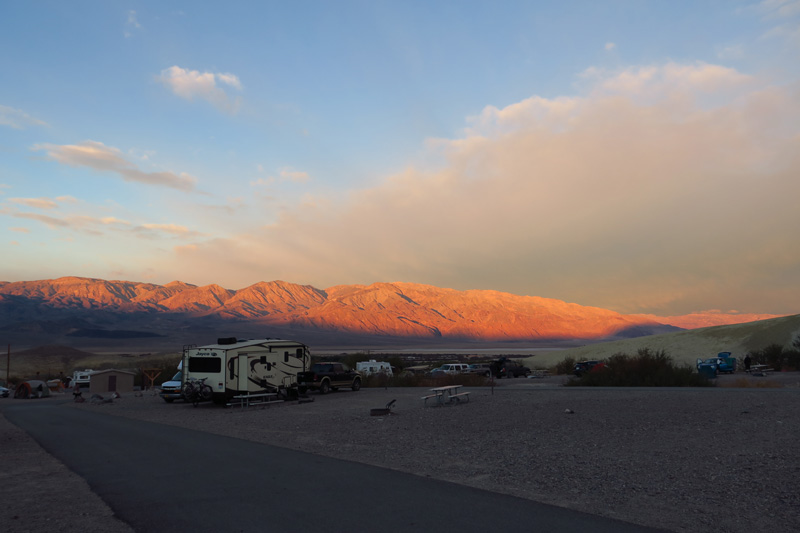 78-sunrise_at_campsite